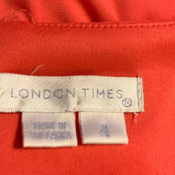 Coral Dress - Size 4 - Picture 3 of 3